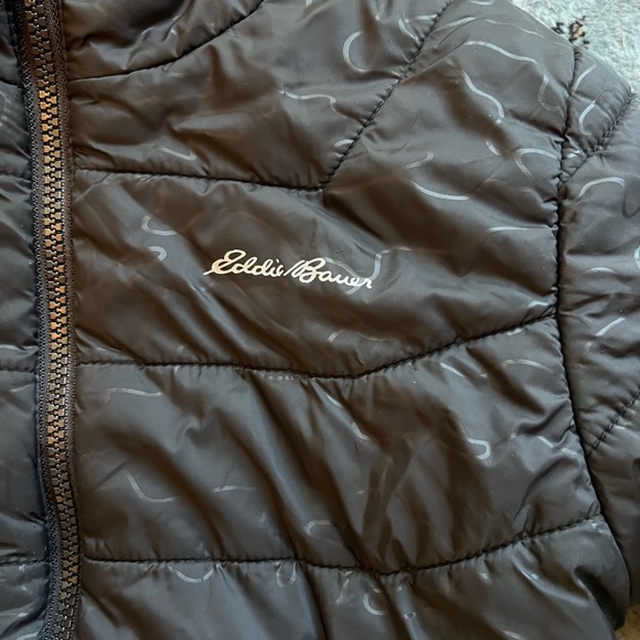 Boys Eddie Bauer Blk Reversible Zip Jacket with Hood Sz Sm 7-8 - Picture 5 of 5
